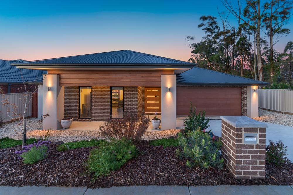 Exterior,Photograph,Of,House.,Real,Estate.